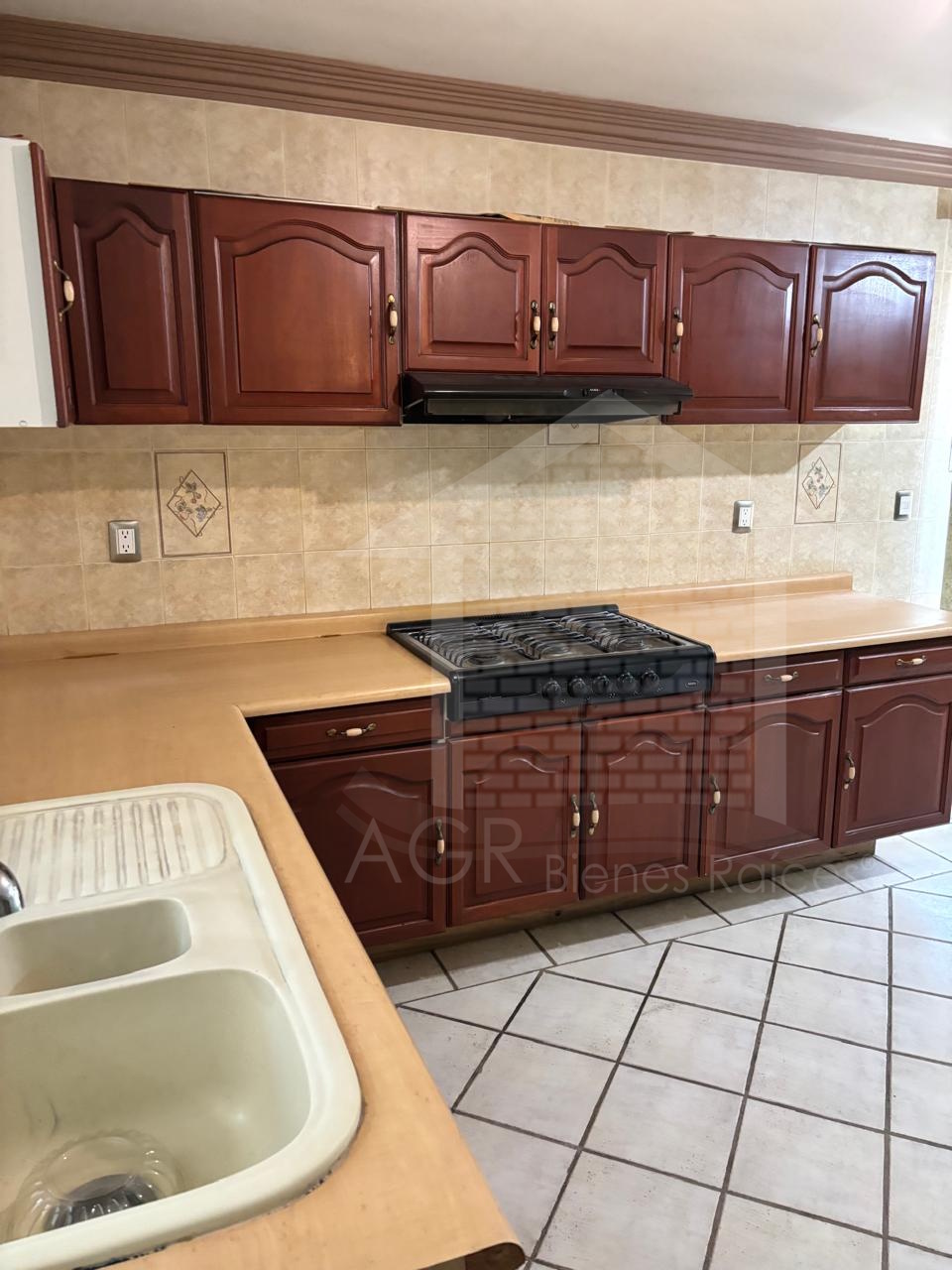 AGR Bienes Raices compra, venta y renta de casas en Querétaro